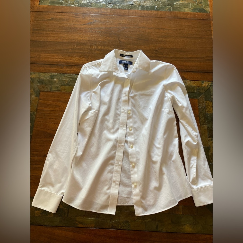 Lands’ End Women’s Regular Long Sleeve No Iron Broadcloth Shirt